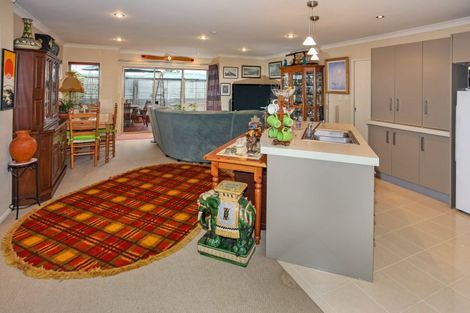 Photo of property in 59b Puriri Road, Pukekohe, 2120