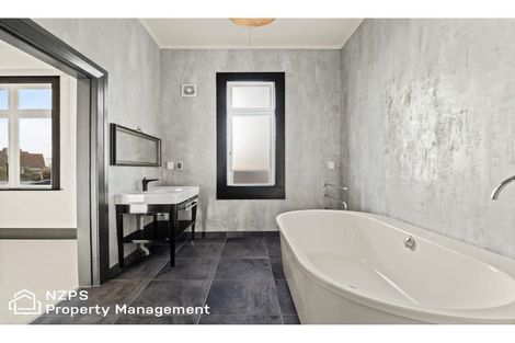 Photo of property in 9 Allandale Road, Saint Clair, Dunedin, 9012