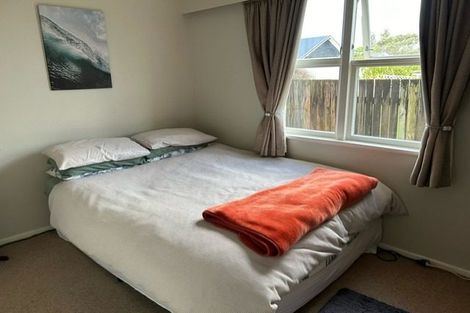 Photo of property in 230 Mangorei Road, Merrilands, New Plymouth, 4312