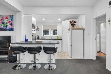 Photo of property in 134a Broadway, Carterton, 5713