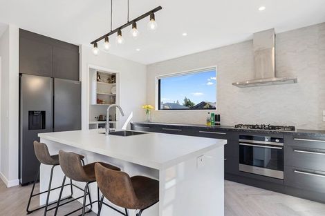 Photo of property in 24 Wineberry Avenue, Amberley, 7410