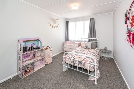 Photo of property in 30 Field Street, Aramoho, Whanganui, 4500