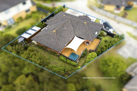Photo of property in 21 Misty Valley Drive, Henderson, Auckland, 0612