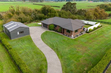 Photo of property in 2121 Kakaramea Road, Ngahinapouri, Hamilton, 3290