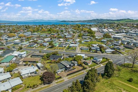 Photo of property in 121 Tauhara Road, Tauhara, Taupo, 3330
