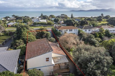 Photo of property in 162 Wellington Road, Paekakariki, 5034