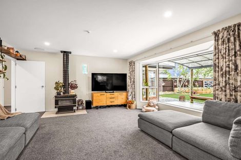 Photo of property in 43 Gladstone Road, Woodend, 7610