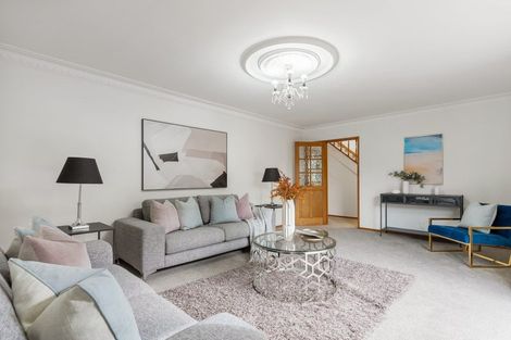 Photo of property in 46a East Coast Road, Milford, Auckland, 0620