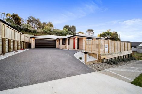 Photo of property in 3 Frederick Place, Whalers Gate, New Plymouth, 4310