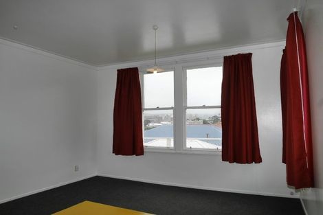 Photo of property in 19 Hiropi Street, Newtown, Wellington, 6021