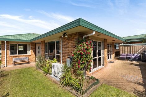 Photo of property in 8 Cyrus Street, Whalers Gate, New Plymouth, 4310