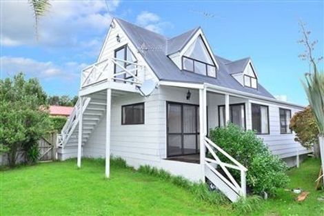 Photo of property in 1/26 Riverside Road, Orewa, 0931