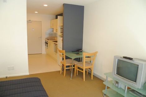 Photo of property in Terrace Heights Apartments, 2/163p The Terrace, Wellington Central, Wellington, 6011