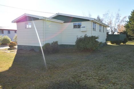 Photo of property in 3 Hallewell Road, Twizel, 7901