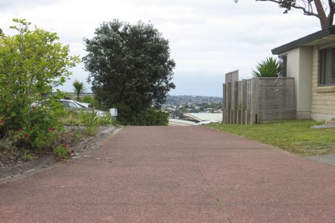 Photo of property in 52 Sunhill Road, Sunnyvale, Auckland, 0612