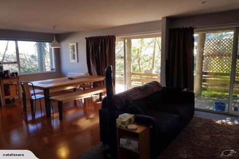 Photo of property in 15 Western View Court, Sunnyvale, Auckland, 0612