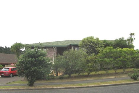 Photo of property in 3 Chedworth Drive, Glenfield, Auckland, 0629