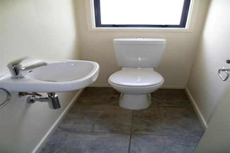 Photo of property in 6 Bennelong Place, Havelock North, 4130