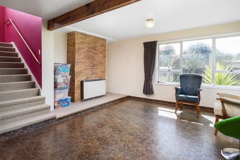 Photo of property in 11 Holdaway Street, Riversdale, Blenheim, 7201