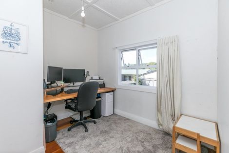 Photo of property in 15 Hinau Street, Maeroa, Hamilton, 3200