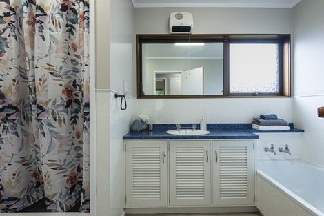 Photo of property in 51a Mains Avenue, Kensington, Whangarei, 0112