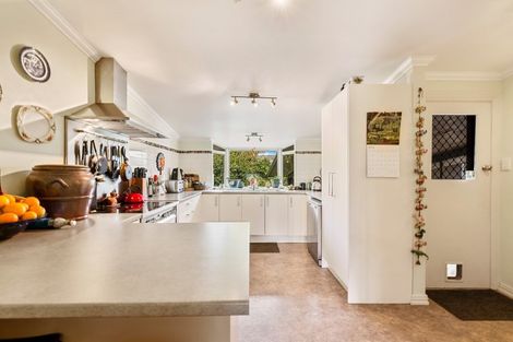 Photo of property in 28 Wharepaina Crescent, Springfield, Rotorua, 3015