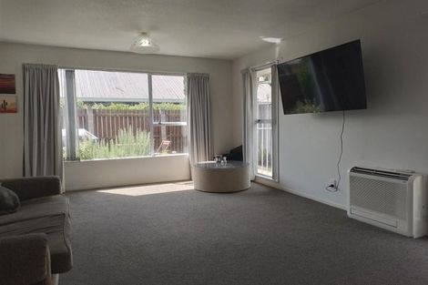 Photo of property in 247a Avonhead Road, Avonhead, Christchurch, 8042