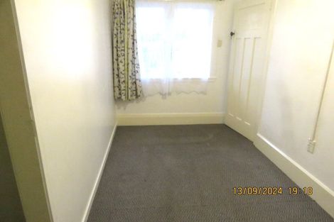 Photo of property in 24 Ireland Road, Mount Wellington, Auckland, 1060