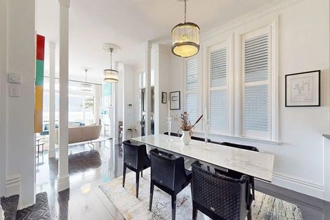 Photo of property in 322 Oriental Parade, Oriental Bay, Wellington, 6011