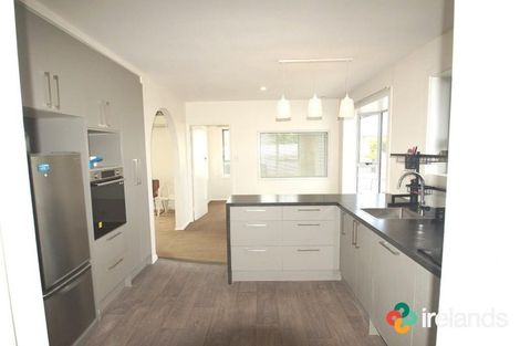 Photo of property in 63 Springs Road, Hornby, Christchurch, 8042