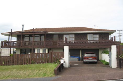 Photo of property in 1 Shuttleworth Place, Stanmore Bay, Whangaparaoa, 0932