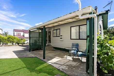 Photo of property in 4 Armada Drive, Ranui, Auckland, 0612