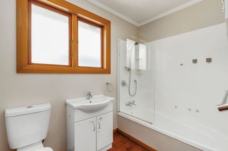 Photo of property in 70 Roberts Road, Lansdowne, Masterton, 5810