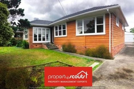 Photo of property in 50 Taipari Road, Te Atatu Peninsula, Auckland, 0610