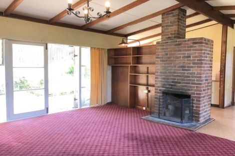 Photo of property in 6 Donovan Avenue, Massey, Auckland, 0614