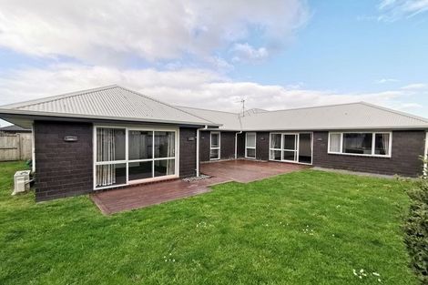 Photo of property in 5 Astelia Lane, Rototuna North, Hamilton, 3210