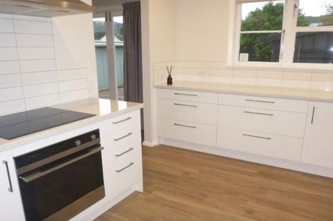 Photo of property in 95 Fraser Crescent, Elderslea, Upper Hutt, 5018