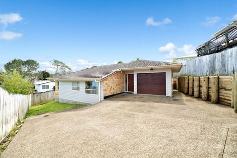 Photo of property in 103a Barrys Road, Glendene, Auckland, 0602