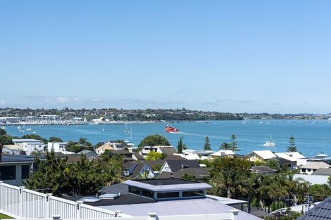 Photo of property in 31 Waller Avenue, Bucklands Beach, Auckland, 2012
