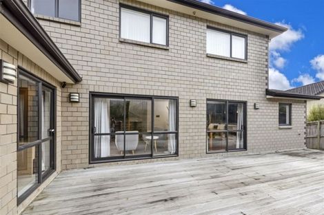 Photo of property in 99 Laurel Oak Drive, Schnapper Rock, Auckland, 0632
