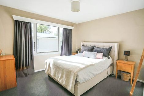 Photo of property in 2/3 Lynfield Avenue, Ilam, Christchurch, 8041