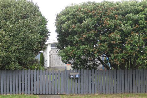 Photo of property in 27 Teoti Street, Paraparaumu Beach, Paraparaumu, 5032