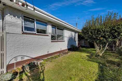 Photo of property in 1/108 Staveley Street, Avonhead, Christchurch, 8042