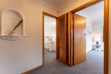 Photo of property in 8 Jason Street, Helensburgh, Dunedin, 9010