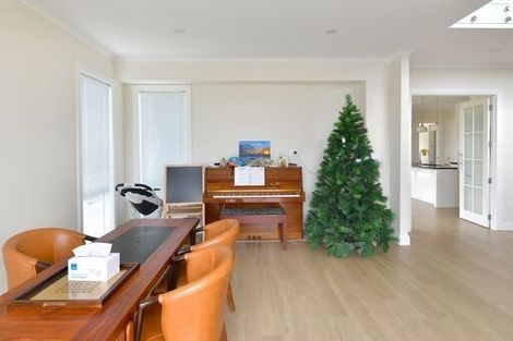 Photo of property in 24 Boocock Crescent, Orewa, 0931