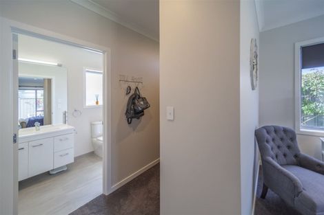 Photo of property in 43 Waimakariri Drive, Te Awa, Napier, 4110