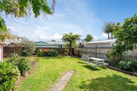 Photo of property in 36 Eastdale Road, Avondale, Auckland, 1026