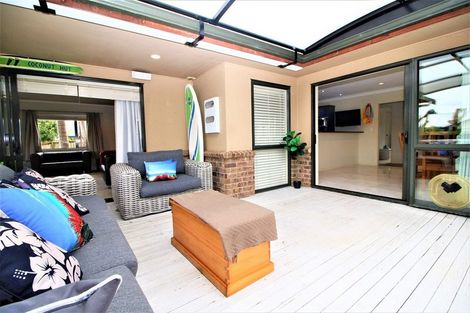 Photo of property in 6 Valleyside Way, Pukekohe, 2120