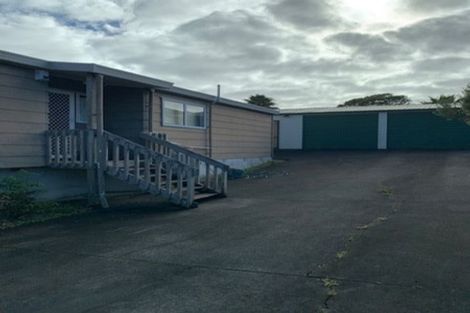 Photo of property in 57b Everglade Drive, Goodwood Heights, Auckland, 2105