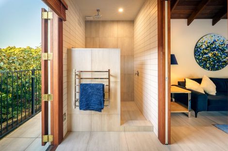 Photo of property in 355 Ballantyne Road, Wanaka, 9382